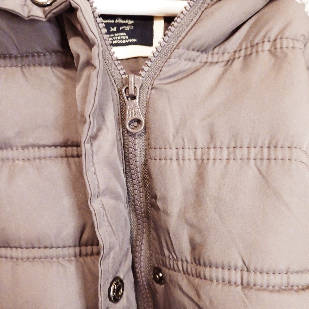 U.S. Polo Assn Quilted Puffer Jacket SZ Medium - Picture 6 of 8